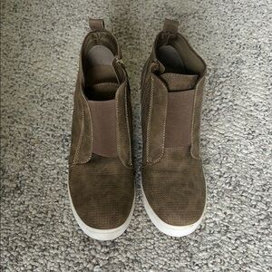 Women’s Brown Wedge Dress/Casual